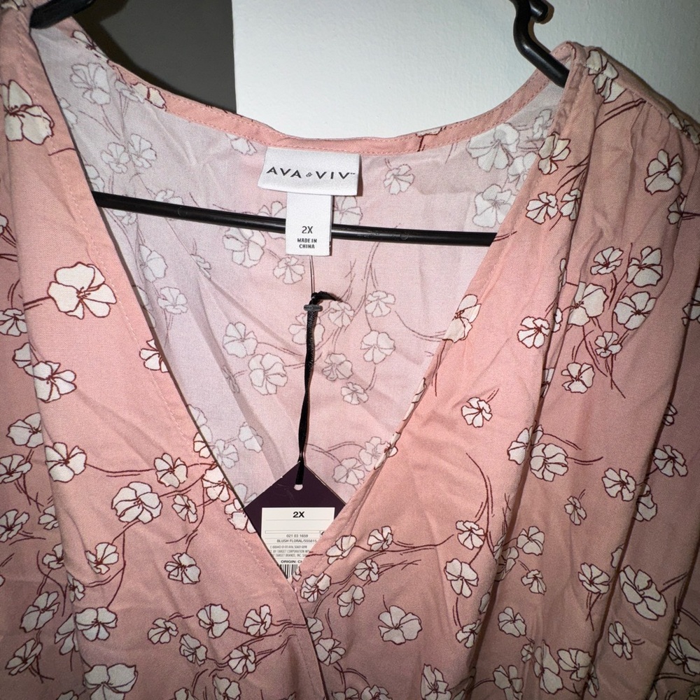 Ava & Viv Blush Floral V-Neck Dress